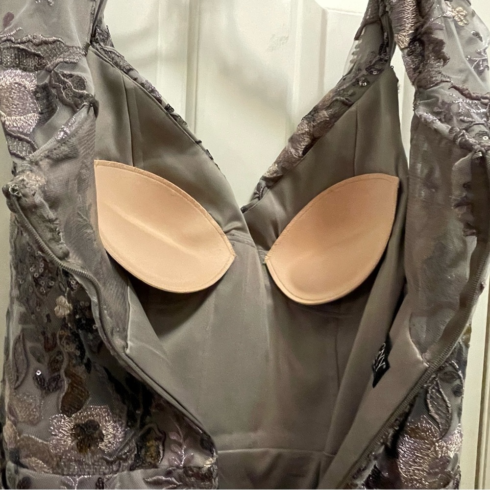 MGNY Evening Dress Great for Mother of the Bride - Picture 5 of 5